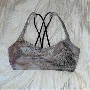 Lululemon Free to Be Bra 4